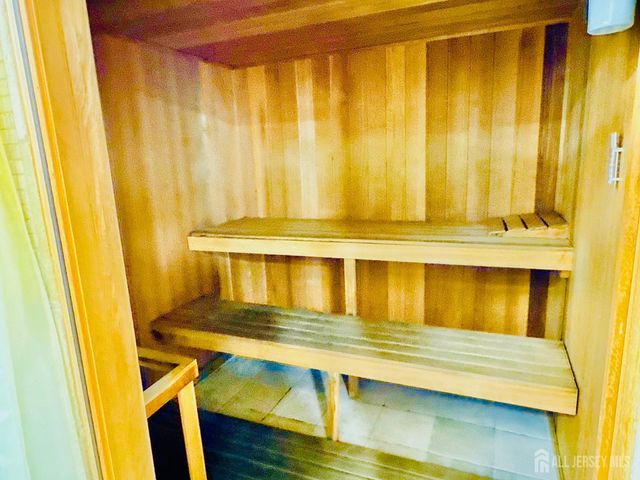 1 Spring Street 1806, New Brunswick, NJ 08901