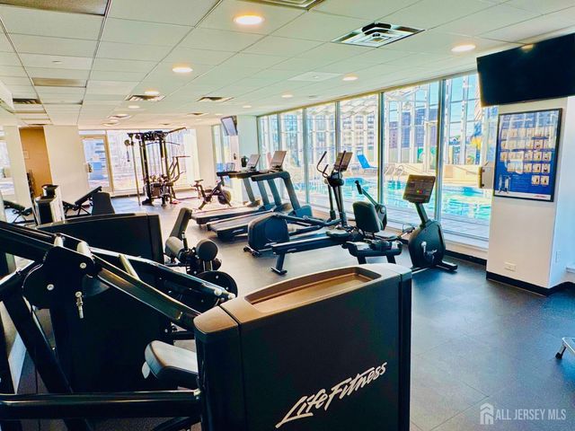 1 Spring Street 1806, New Brunswick, NJ 08901