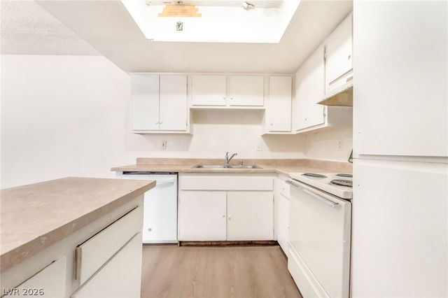 5309 West Cheyenne Avenue 2, Las Vegas, NV 89108