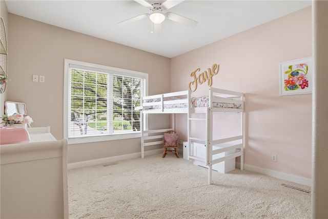 2360 Grey Wolf, Hiawatha, IA 52233