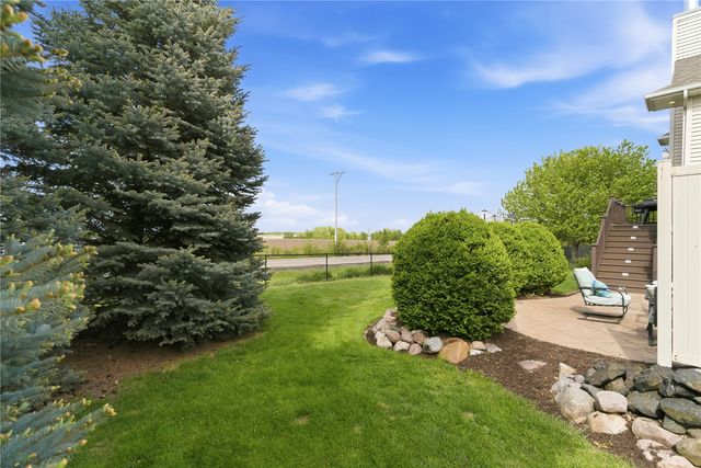 2360 Grey Wolf, Hiawatha, IA 52233