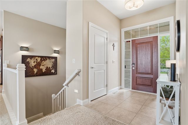 2360 Grey Wolf, Hiawatha, IA 52233