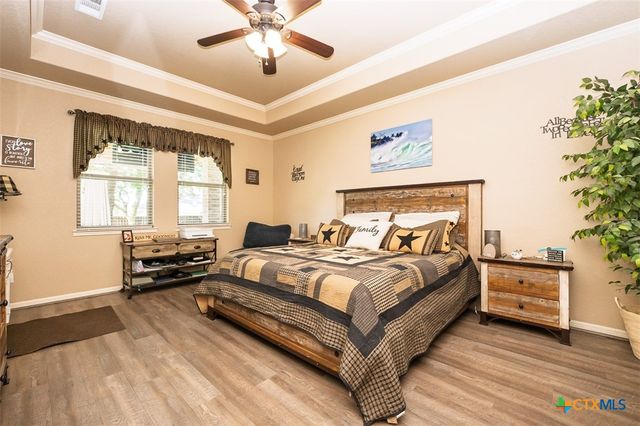 8022 Bella Charca Parkway, Nolanville, TX 76559