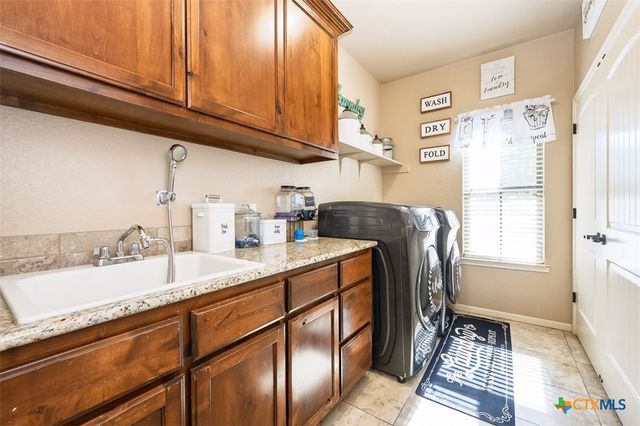 8022 Bella Charca Parkway, Nolanville, TX 76559