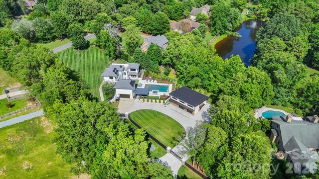 1064 Greylyn Drive, Matthews, NC 28104