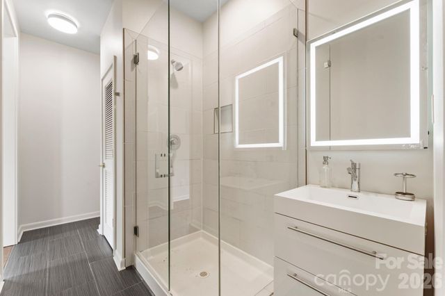 1064 Greylyn Drive, Matthews, NC 28104