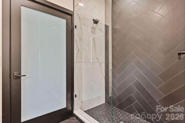 1064 Greylyn Drive, Matthews, NC 28104