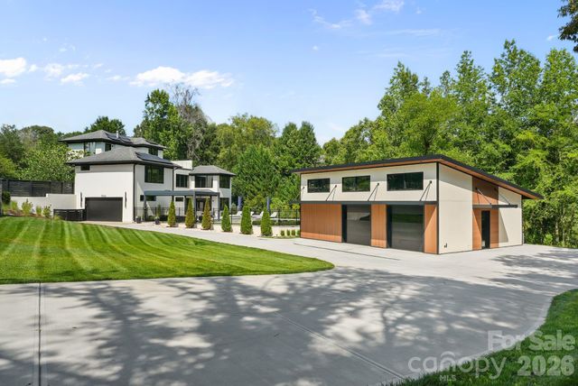 1064 Greylyn Drive, Matthews, NC 28104