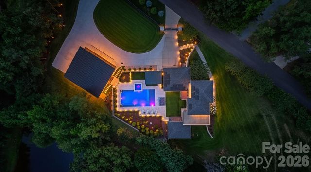 1064 Greylyn Drive, Matthews, NC 28104