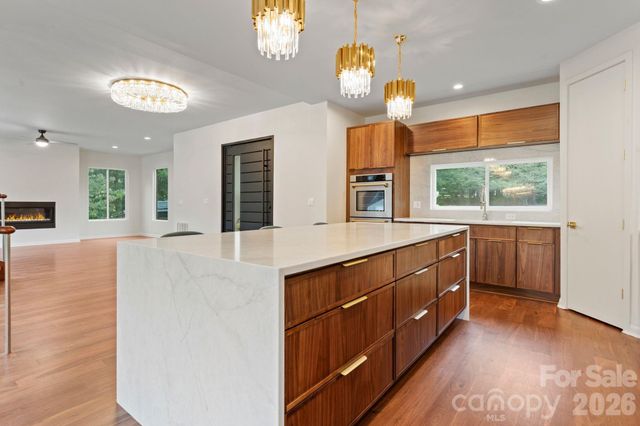 1064 Greylyn Drive, Matthews, NC 28104