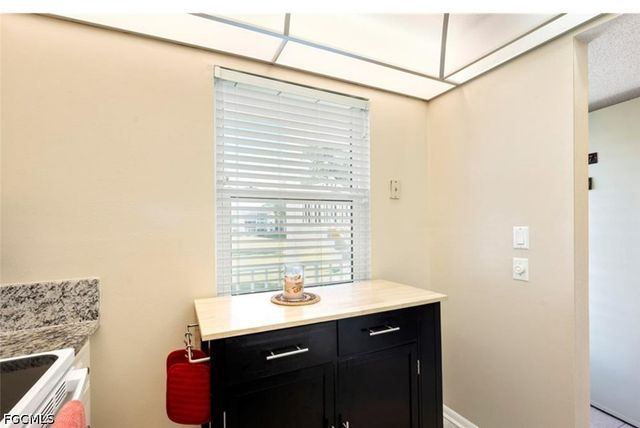 1580 Pine Valley DR 217, Fort Myers, FL 33907