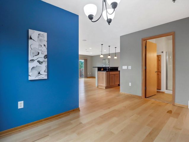 120 Meadowside Drive, Verona, WI 53593