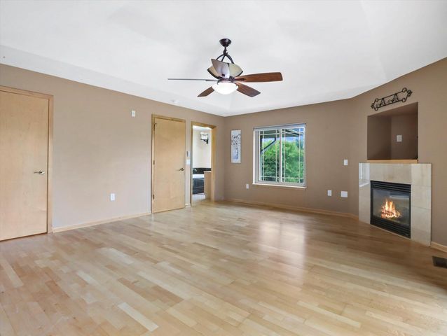 120 Meadowside Drive, Verona, WI 53593