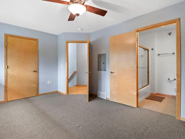 120 Meadowside Drive, Verona, WI 53593