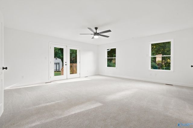 7612 Holland Drive SW, Huntsville, AL 35802