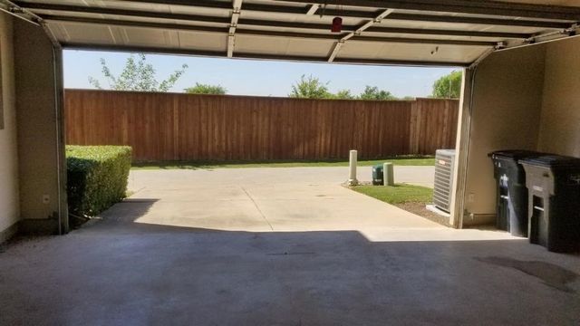 3064 Peyton Brook Drive, Fort Worth, TX 76137