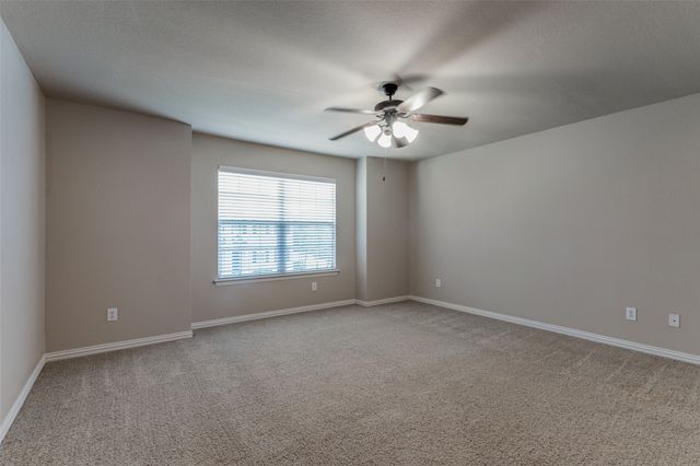 3064 Peyton Brook Drive, Fort Worth, TX 76137