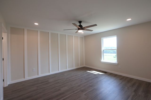 817 Smith Bend Ln, Gainesboro, TN 38562