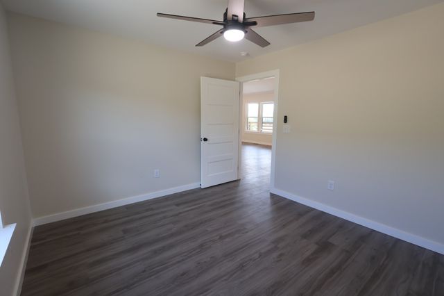 817 Smith Bend Ln, Gainesboro, TN 38562