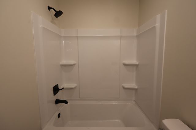 817 Smith Bend Ln, Gainesboro, TN 38562