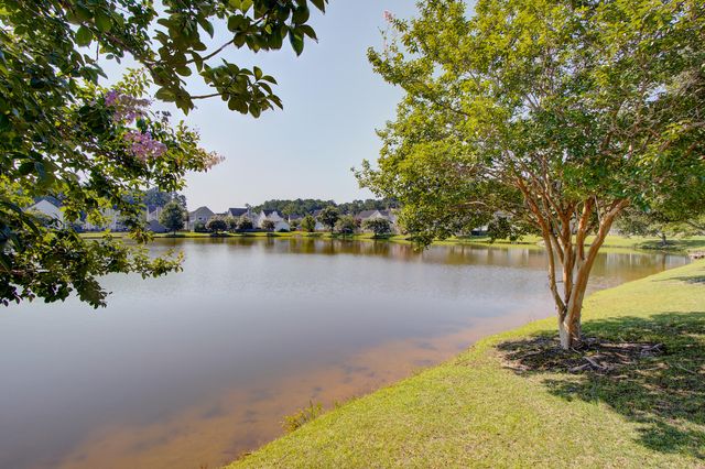 97 Avonshire Drive, Summerville, SC 29483