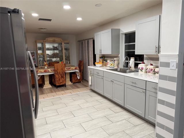 4431 NE 1st Ter, Deerfield Beach, FL 33064