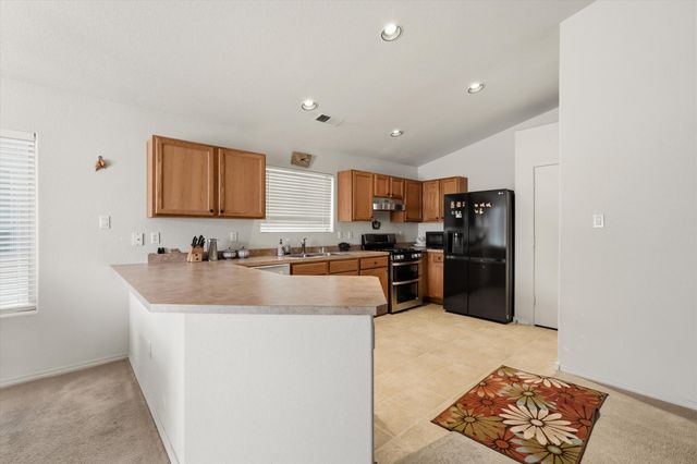 1360 Peppoli Loop SE, Rio Rancho, NM 87124