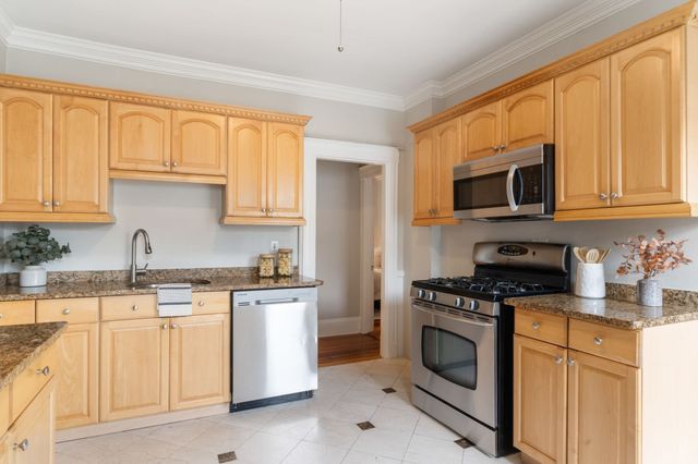 171 Savin Hill Ave 2, Boston, MA 02125