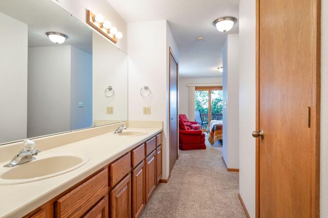 1601 Paradise Landing Road C 1, Kimberling City, MO 65686