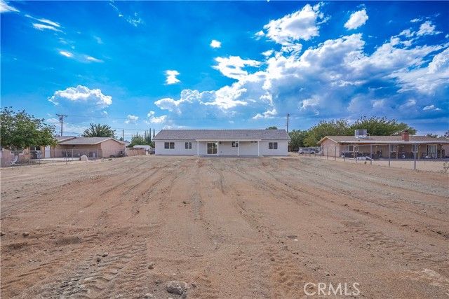 15413 Burwood Road, Victorville, CA 92394