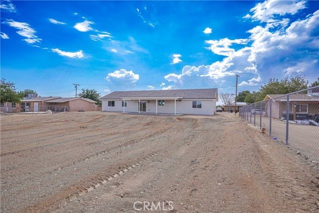 15413 Burwood Road, Victorville, CA 92394