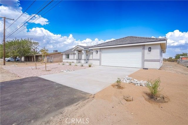 15413 Burwood Road, Victorville, CA 92394