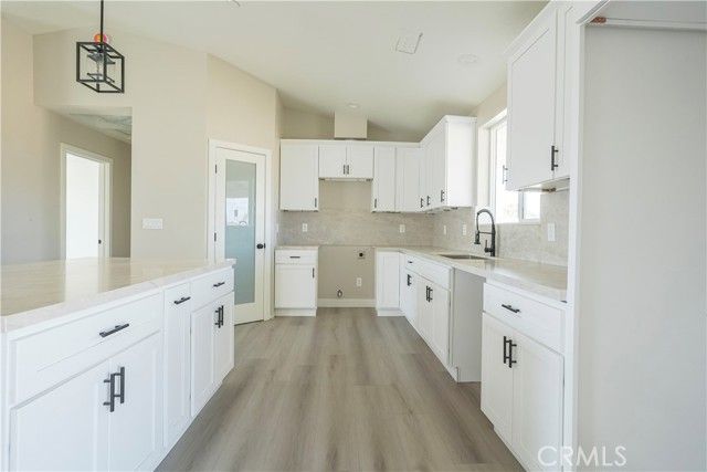 15413 Burwood Road, Victorville, CA 92394