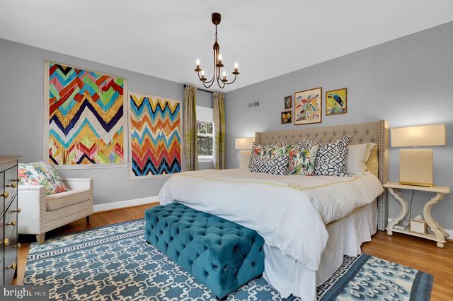 211 E INDIAN SPRING DR, Silver Spring, MD 20901