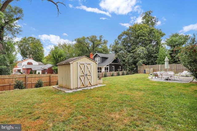 211 E INDIAN SPRING DR, Silver Spring, MD 20901