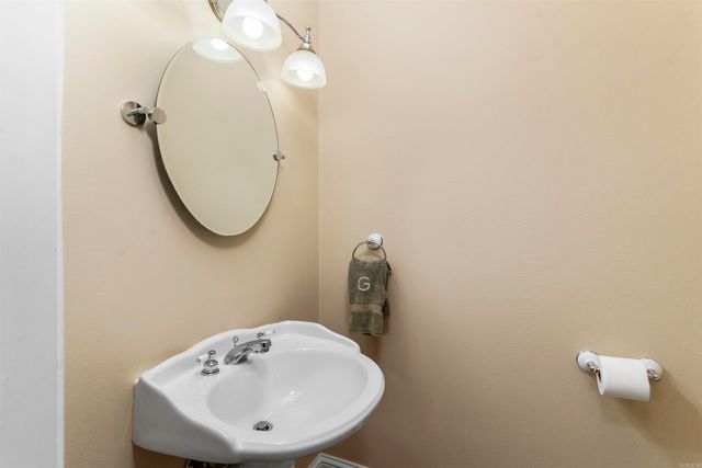 100 Penbay Place, Hot Springs National Park, AR 71901