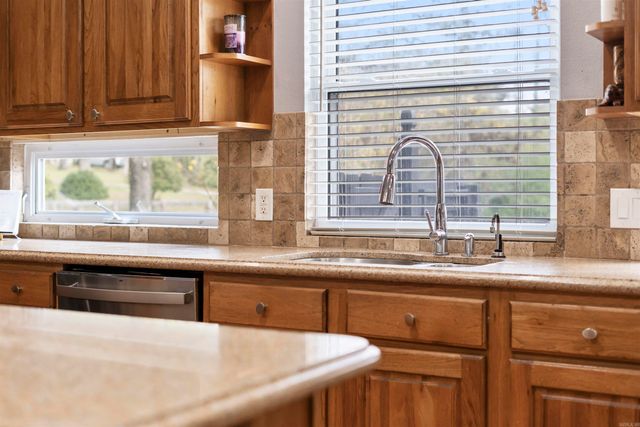 100 Penbay Place, Hot Springs National Park, AR 71901