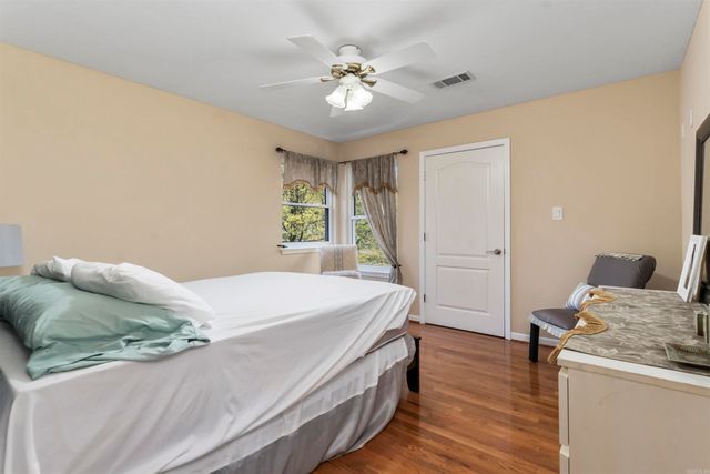 100 Penbay Place, Hot Springs National Park, AR 71901