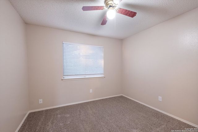 10702 Lake Path, San Antonio, TX 78217