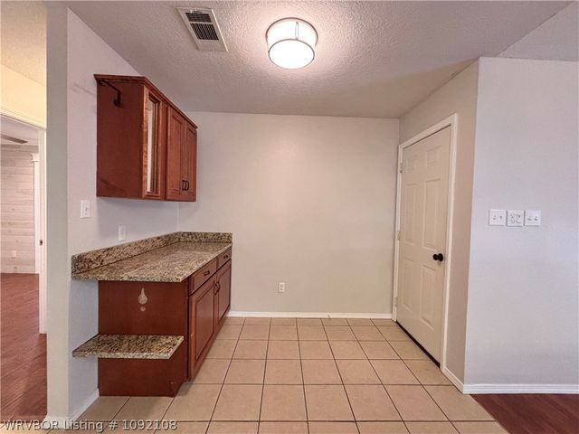 1207 12Th Street, Barling, AR 72923