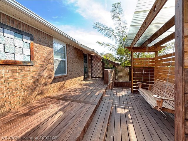 1207 12Th Street, Barling, AR 72923