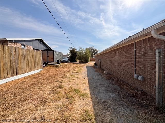 1207 12Th Street, Barling, AR 72923