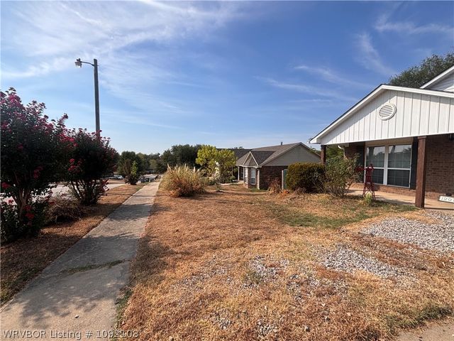 1207 12Th Street, Barling, AR 72923