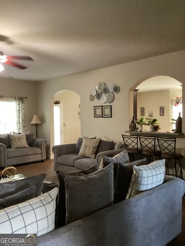 6074 Locklear Way, Douglasville, GA 30134