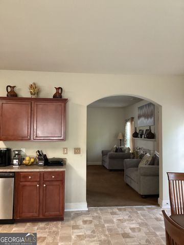 6074 Locklear Way, Douglasville, GA 30134