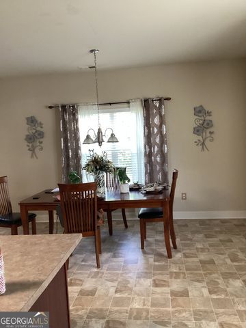 6074 Locklear Way, Douglasville, GA 30134