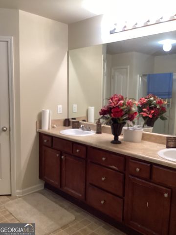 6074 Locklear Way, Douglasville, GA 30134