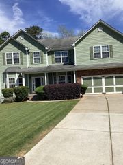 6074 Locklear Way, Douglasville, GA 30134