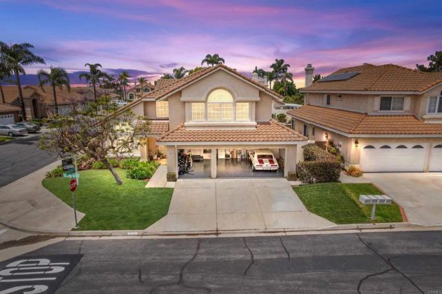 3702 Southridge Way, Oceanside, CA 92056