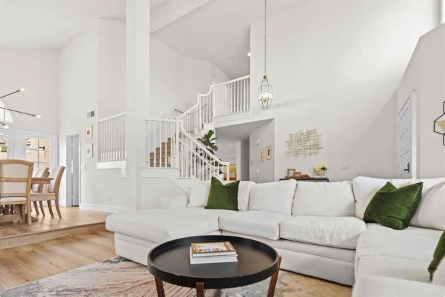 3702 Southridge Way, Oceanside, CA 92056